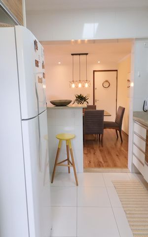 Apartamento à venda com 78m², 2 quartos e 1 vagaCozinha e Área de Serviço