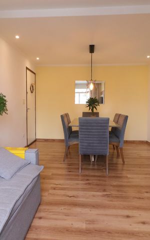 Apartamento à venda com 78m², 2 quartos e 1 vagaSala