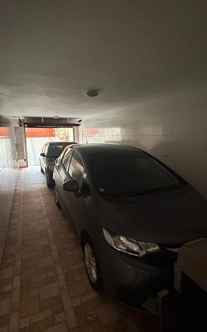 Casa à venda com 200m², 4 quartos e 2 vagas