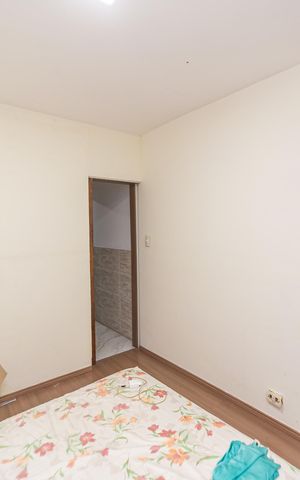 Casa à venda com 170m², 5 quartos e 2 vagas Casa à venda com 170m², 5 quartos e 2 vagasQuarto 2