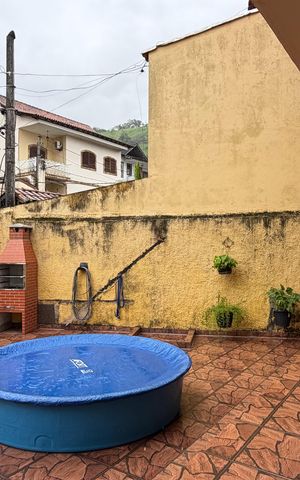 Casa de condomínio à venda com 300m², 2 quartos e 5 vagas Casa de condomínio à venda com 300m², 2 quartos e 5 vagasQuintal