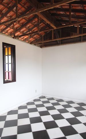 Casa de condomínio à venda com 300m², 2 quartos e 5 vagasTerraço - Kitnet