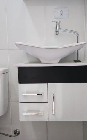 Studio para alugar com 21m², 1 quarto e sem vaga Studio para alugar com 21m², 1 quarto e sem vagaBanheiro Social