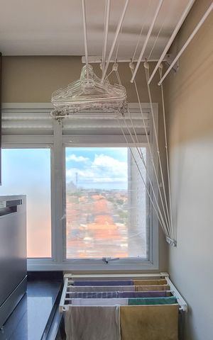 Apartamento à venda com 64m², 2 quartos e 2 vagas Apartamento à venda com 64m², 2 quartos e 2 vagasÁrea de ServiçoÁrea de Serviço