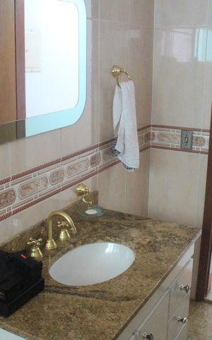 Casa à venda com 540m², 4 quartos e sem vagaLavabo