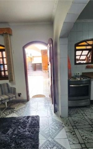 Casa à venda com 400m², 3 quartos e 2 vagas