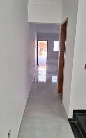 Casa à venda com 135m², 3 quartos e 2 vagas