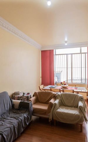 Apartamento à venda com 100m², 2 quartos e 1 vagaSala