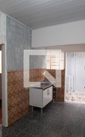 Casa à venda com 154m², 5 quartos e 3 vagas Casa à venda com 154m², 5 quartos e 3 vagasCasa 3