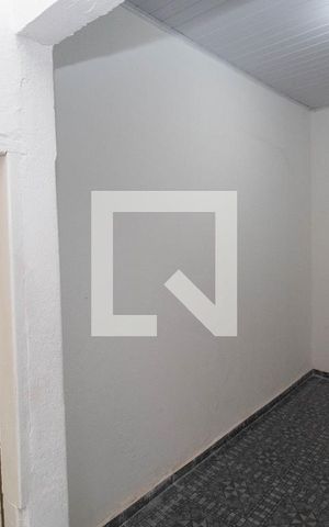 Casa à venda com 154m², 5 quartos e 3 vagas Casa à venda com 154m², 5 quartos e 3 vagasCasa 3