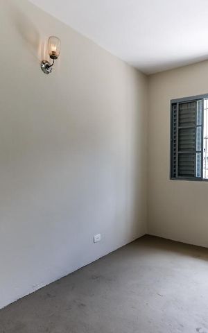 Casa à venda com 154m², 5 quartos e 3 vagas Casa à venda com 154m², 5 quartos e 3 vagasCasa 1