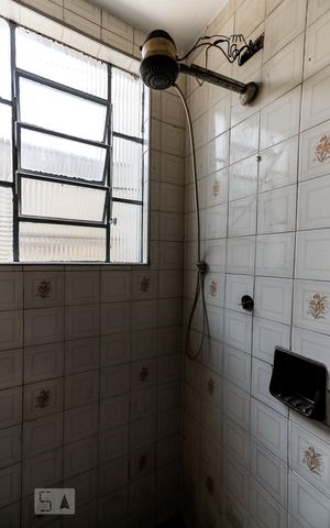 Casa à venda com 154m², 5 quartos e 3 vagas Casa à venda com 154m², 5 quartos e 3 vagasCasa 1