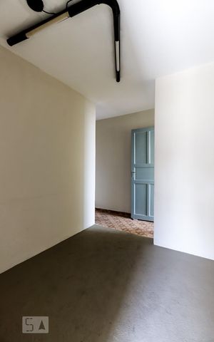 Casa à venda com 154m², 5 quartos e 3 vagas Casa à venda com 154m², 5 quartos e 3 vagasCasa 1