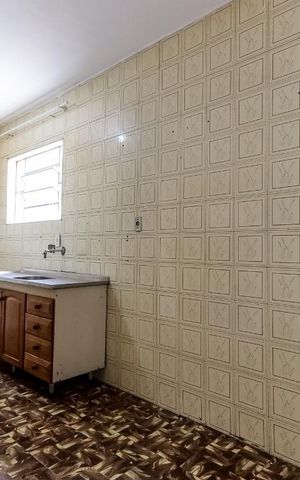 Casa à venda com 154m², 5 quartos e 3 vagas Casa à venda com 154m², 5 quartos e 3 vagasCasa 1