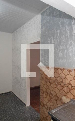 Casa à venda com 154m², 5 quartos e 3 vagas Casa à venda com 154m², 5 quartos e 3 vagasCasa 3