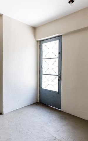 Casa à venda com 154m², 5 quartos e 3 vagas Casa à venda com 154m², 5 quartos e 3 vagasCasa 1