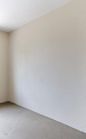 Casa à venda com 154m², 5 quartos e 3 vagas Casa à venda com 154m², 5 quartos e 3 vagasCasa 1