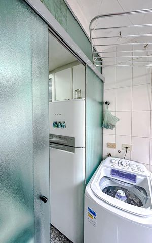 Apartamento à venda com 118m², 3 quartos e 1 vagaÁrea de Serviço