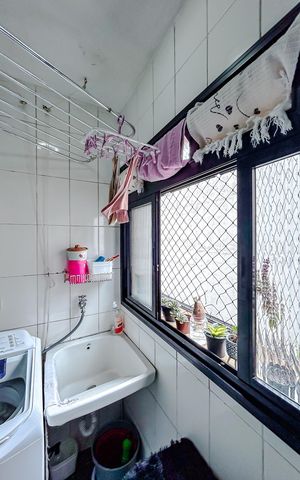 Apartamento à venda com 118m², 3 quartos e 1 vagaÁrea de Serviço