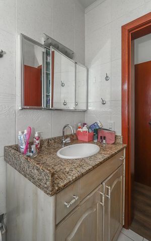 Casa à venda com 600m², 6 quartos e 4 vagasBanheiro 3