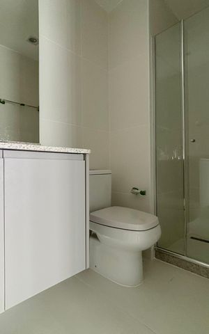 Apartamento à venda com 71m², 2 quartos e 1 vaga Apartamento à venda com 71m², 2 quartos e 1 vagaBanheiro social
