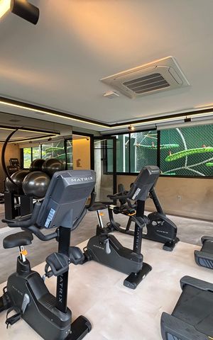 Apartamento à venda com 174m², 3 quartos e 1 vaga Apartamento à venda com 174m², 3 quartos e 1 vagaÁrea comum - academia 2