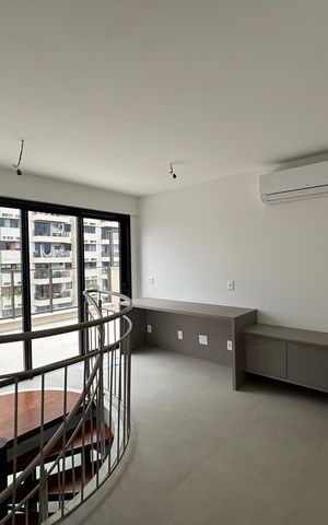 Apartamento à venda com 174m², 3 quartos e 1 vaga Apartamento à venda com 174m², 3 quartos e 1 vagaCobertura - sala 1