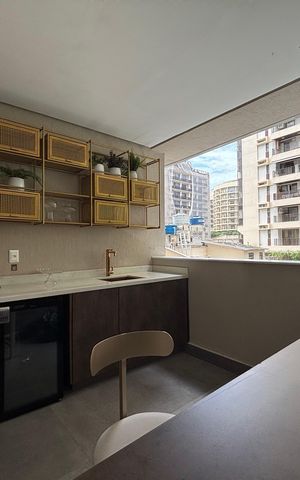 Apartamento à venda com 174m², 3 quartos e 1 vaga Apartamento à venda com 174m², 3 quartos e 1 vagaÁrea comum - salão de festas