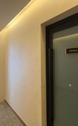 Apartamento à venda com 174m², 3 quartos e 1 vaga Apartamento à venda com 174m², 3 quartos e 1 vagaÁrea comum - massagem