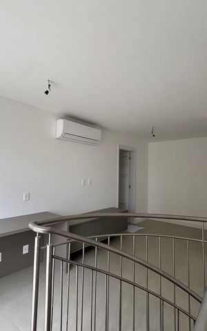 Apartamento à venda com 174m², 3 quartos e 1 vaga Apartamento à venda com 174m², 3 quartos e 1 vagaCobertura - sala 1