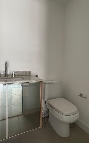 Apartamento à venda com 174m², 3 quartos e 1 vaga Apartamento à venda com 174m², 3 quartos e 1 vagaLavabo