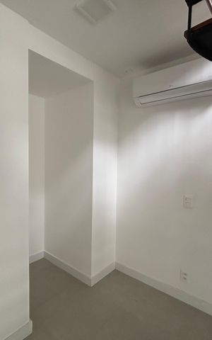 Apartamento à venda com 174m², 3 quartos e 1 vaga Apartamento à venda com 174m², 3 quartos e 1 vagaSala 2/quarto/cozinha