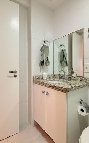 Apartamento à venda com 69m², 2 quartos e 1 vagaBanheiro Social 