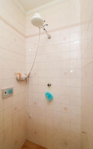 Casa para alugar com 150m², 2 quartos e 2 vagasBanheiro da Suíte
