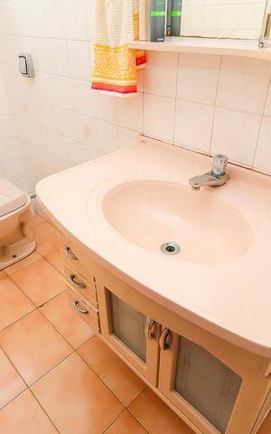 Casa para alugar com 150m², 2 quartos e 2 vagasBanheiro da Suíte