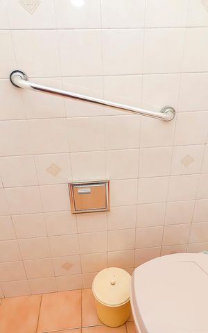 Casa para alugar com 150m², 2 quartos e 2 vagasBanheiro da Suíte