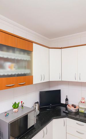 Casa para alugar com 150m², 2 quartos e 2 vagasCozinha - Armários