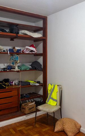Casa à venda com 180m², 2 quartos e 2 vagas Casa à venda com 180m², 2 quartos e 2 vagasQuarto