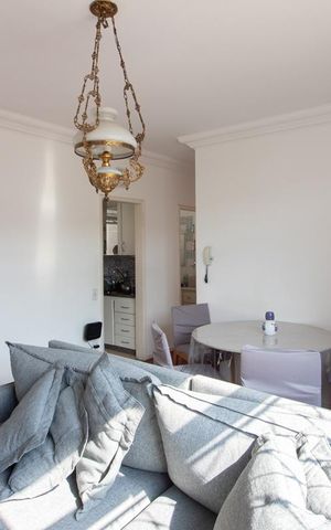 Apartamento à venda com 85m², 3 quartos e 1 vaga Apartamento à venda com 85m², 3 quartos e 1 vagaSala