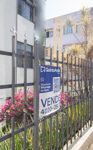 Apartamento à venda com 85m², 3 quartos e 1 vaga Apartamento à venda com 85m², 3 quartos e 1 vagaPlaquinha Instalada