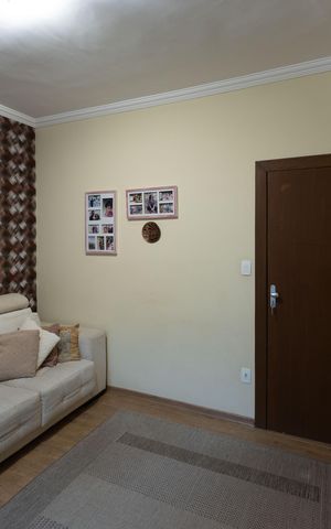 Casa à venda com 420m², 4 quartos e 3 vagas Casa à venda com 420m², 4 quartos e 3 vagasQuarto 1 (Sala de TV)