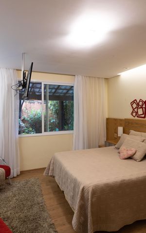 Casa à venda com 420m², 4 quartos e 3 vagas Casa à venda com 420m², 4 quartos e 3 vagasSuíte 1