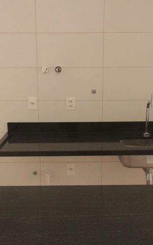 Apartamento para alugar com 80m², 2 quartos e 1 vagaCozinha e Área de Serviço