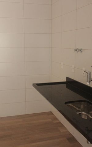 Apartamento para alugar com 80m², 2 quartos e 1 vagaCozinha e Área de Serviço