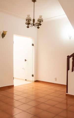 Casa para alugar com 170m², 4 quartos e 1 vagaSala 1
