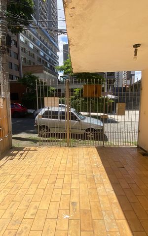 Casa para alugar com 110m², 2 quartos e 2 vagas Casa para alugar com 110m², 2 quartos e 2 vagasGaragem