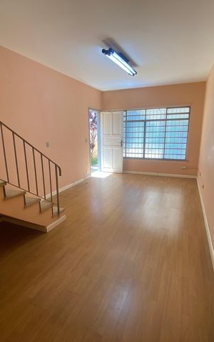Casa para alugar com 110m², 2 quartos e 2 vagas