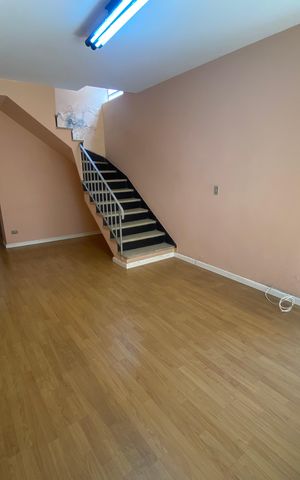 Casa para alugar com 110m², 2 quartos e 2 vagas
