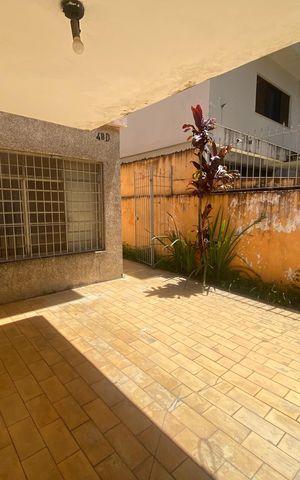 Casa para alugar com 110m², 2 quartos e 2 vagas Casa para alugar com 110m², 2 quartos e 2 vagasGaragem