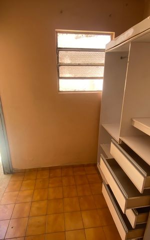 Casa para alugar com 110m², 2 quartos e 2 vagas Casa para alugar com 110m², 2 quartos e 2 vagasÁrea de Serviço